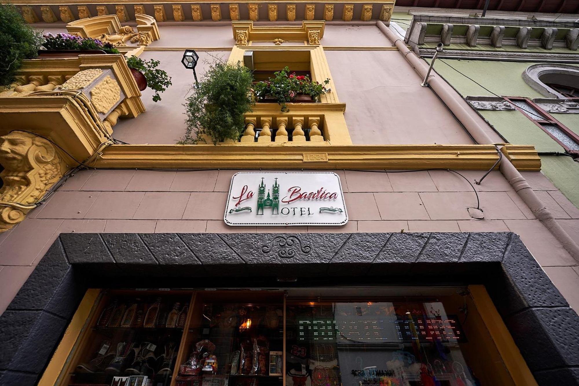 Hotel La Basilica 키토 외부 사진